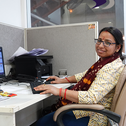MRS. BABITA TRIPATHI